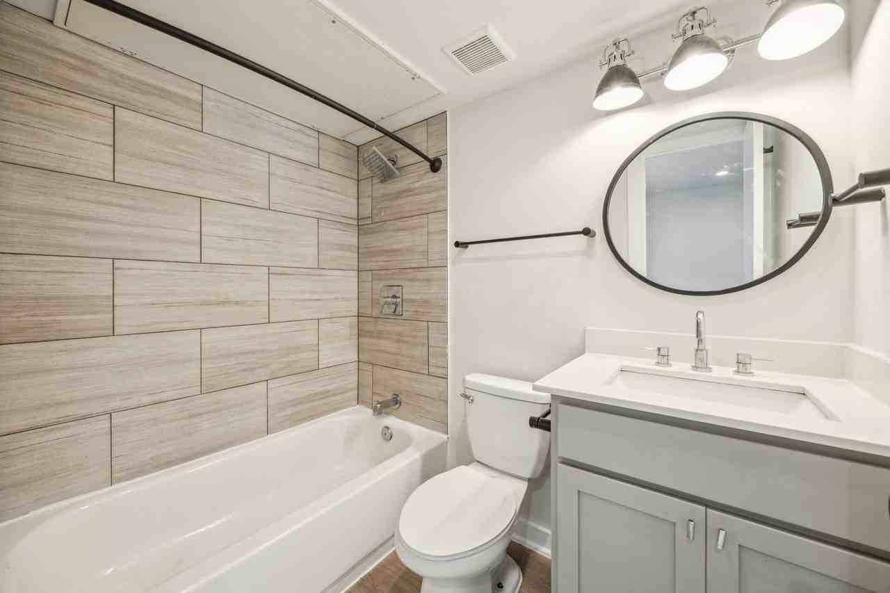 The Republic Apartments - Photo 4 of 30
