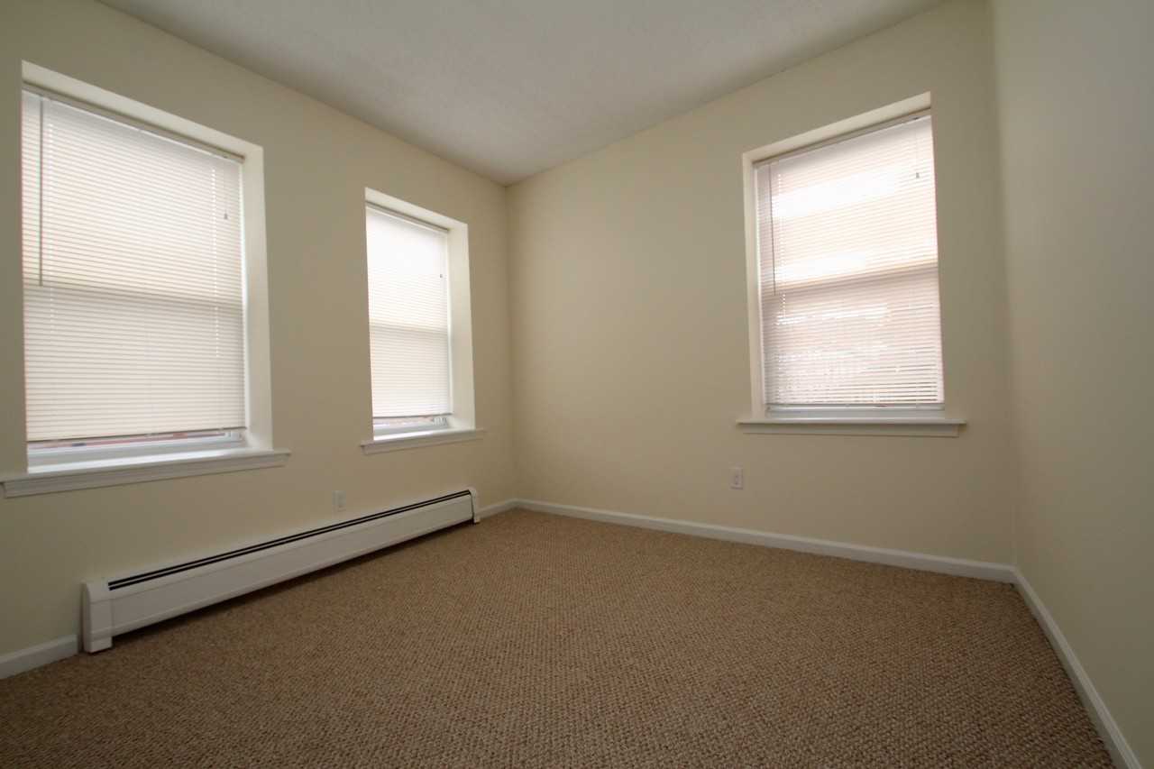 West Ave Apts LLC - Photo 4 of 36