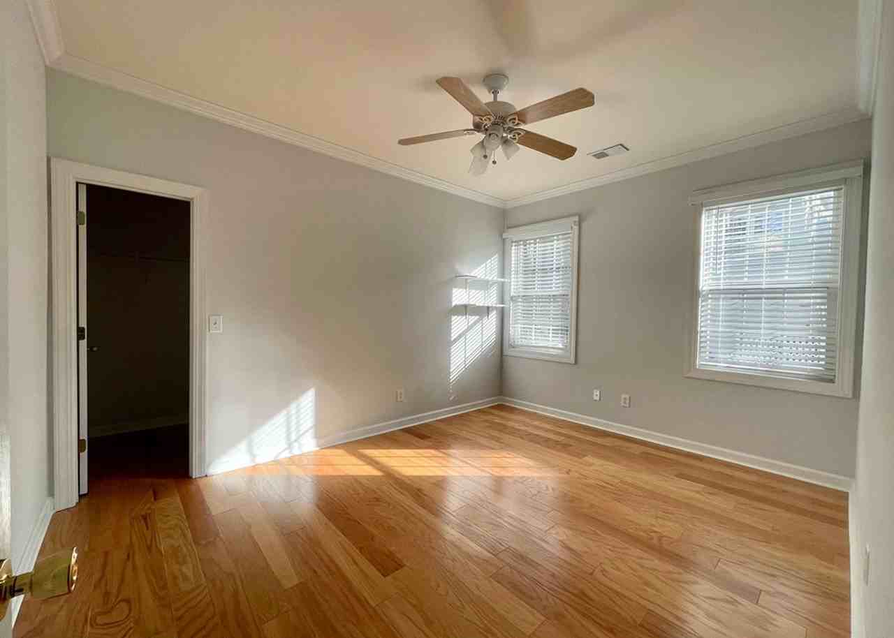 1260 Palmetto Peninsula Dr - Photo 2 of 27