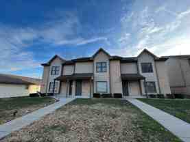 713 W. 8th Street - Photo 1 of 1