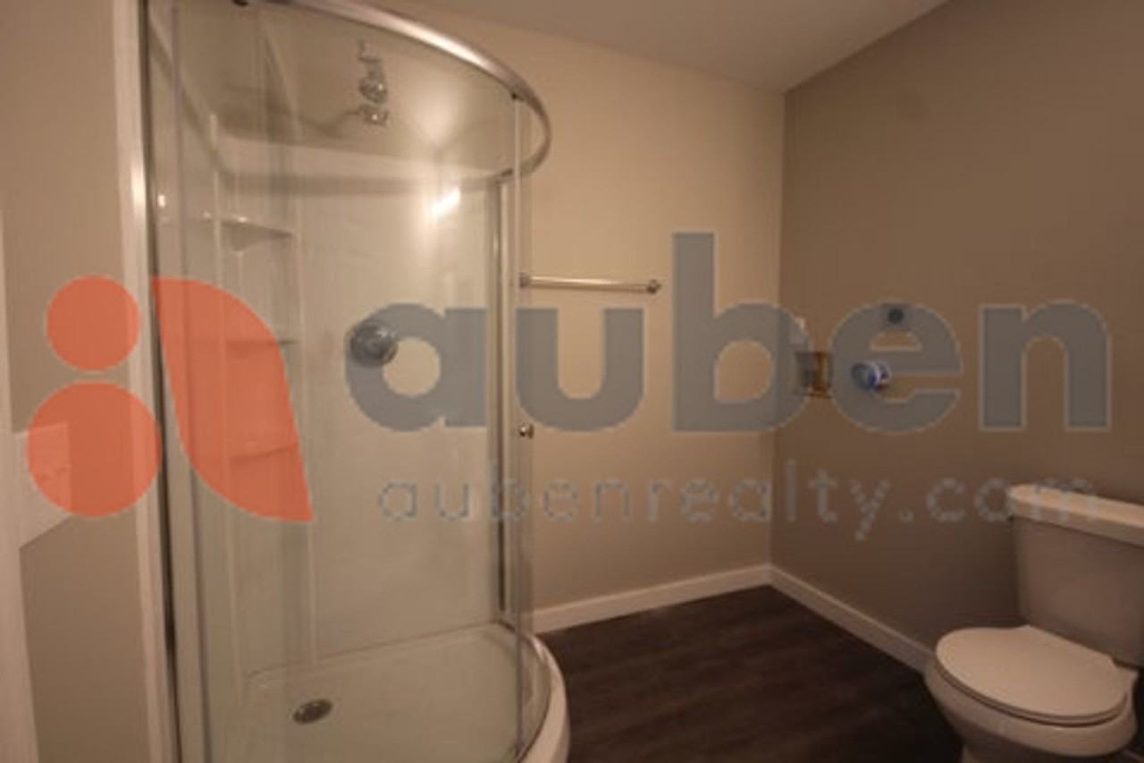 5003 Carolyn Ln - Photo 5 of 8