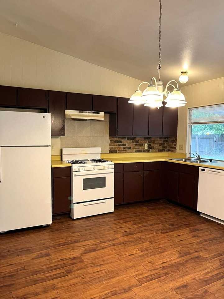 7603 Glen Vis - Photo 5 of 13