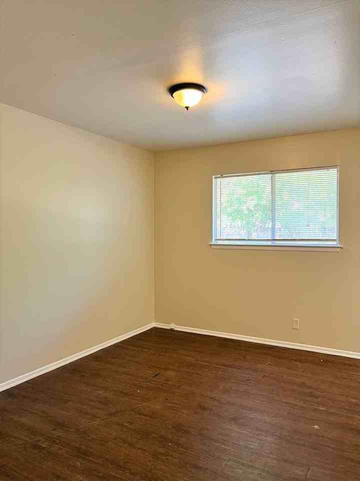 7603 Glen Vis - Photo 7 of 13