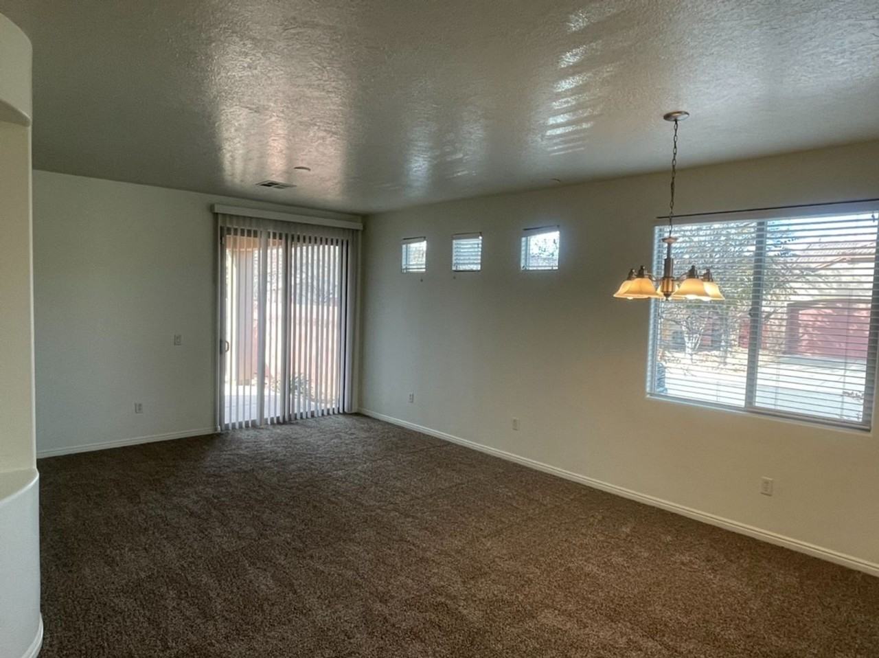 951 N Echo Ln - Photo 6 of 7