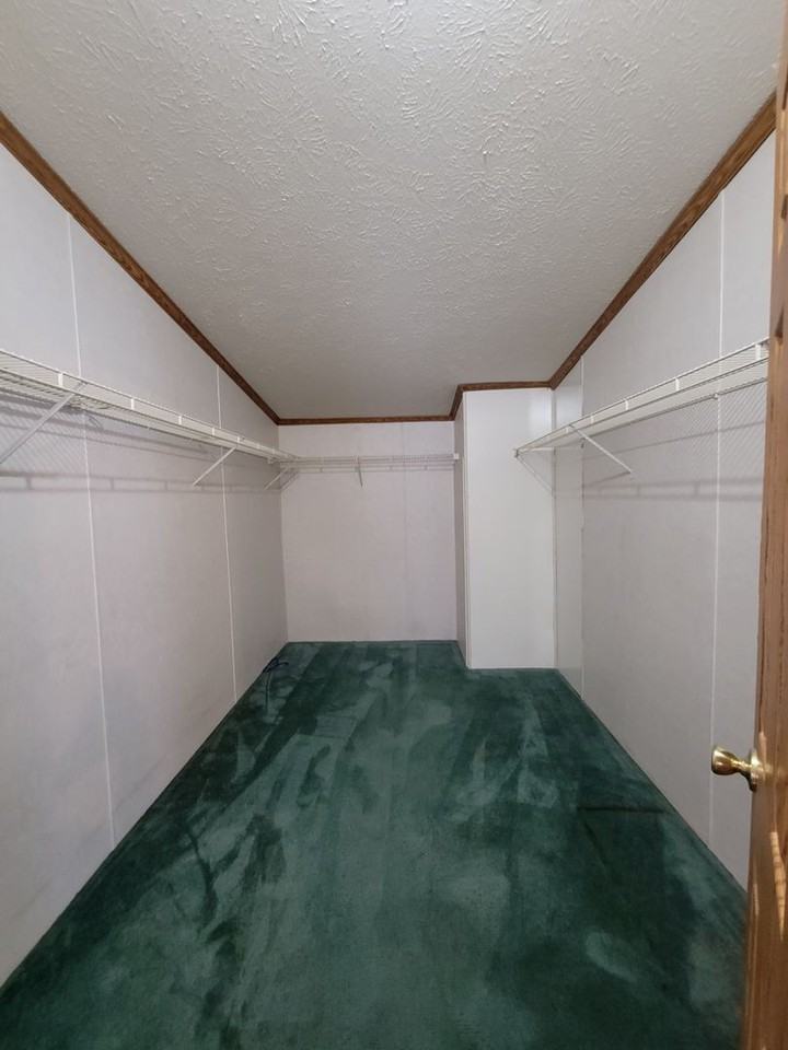 500 N Oakwood St - Photo 6 of 22