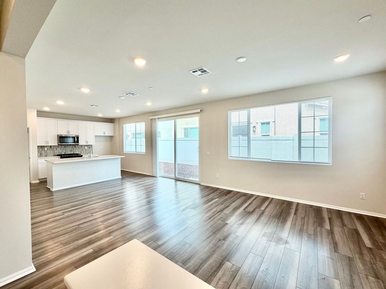 40617 Birchfield Dr - Photo 6 of 49