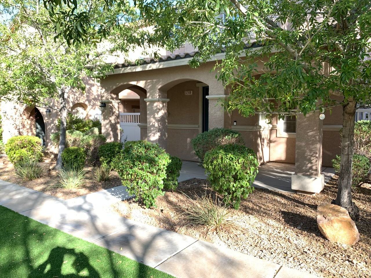 3208 Color Collage Walk - Photo 2 of 50