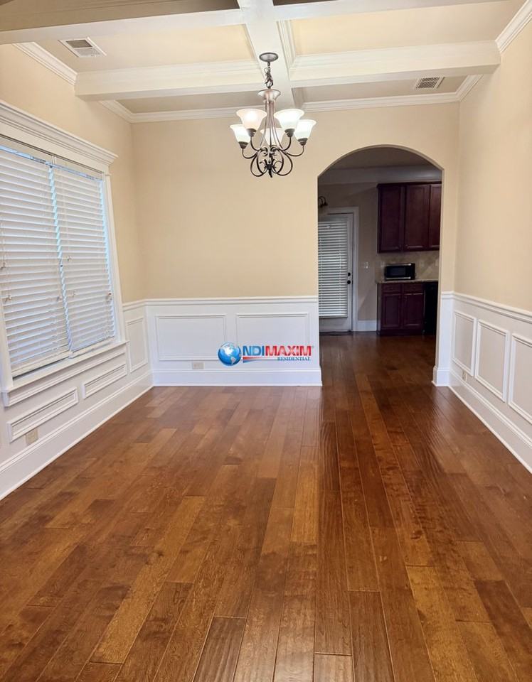 690 Summerstone Ln - Photo 4 of 22