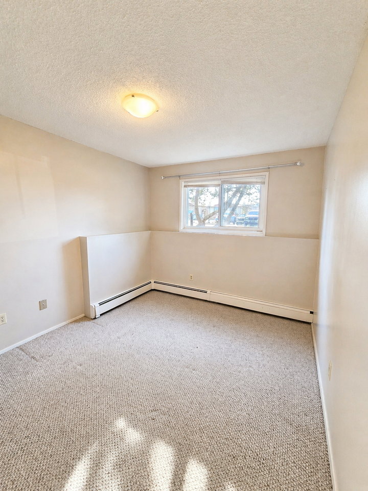 Gateway Apartments - Photo 6 of 10