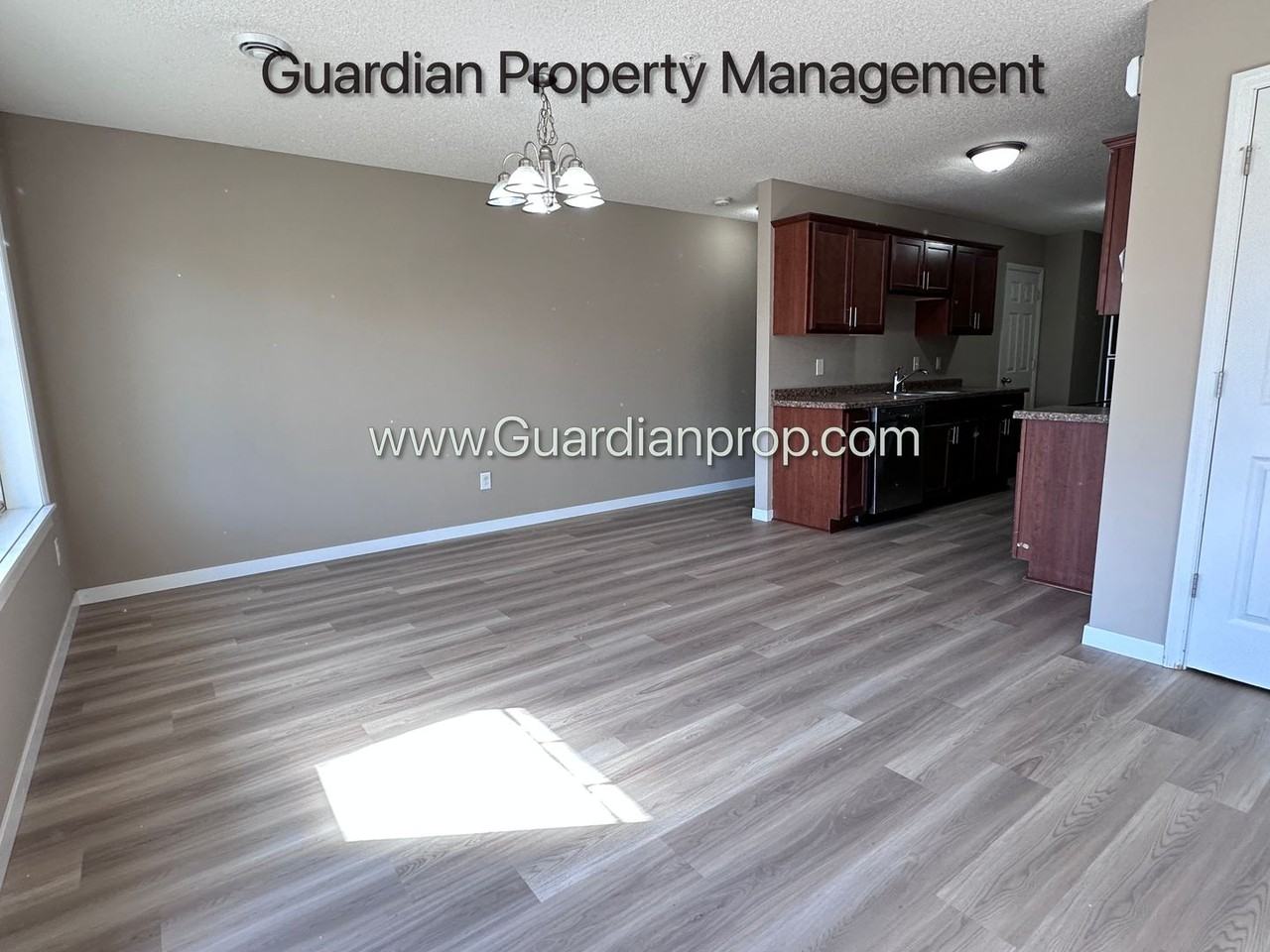 9923 Vera Cruz Ln N - Photo 2 of 20