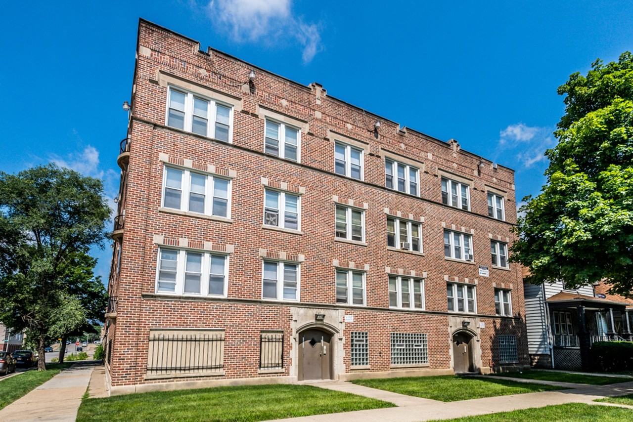 11250 S Indiana - Photo 4 of 19