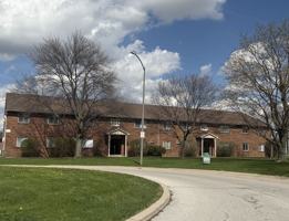 featured image of 807 3 Meadows Dr