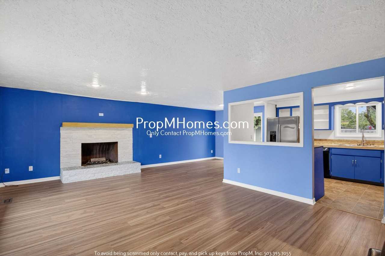 117 Pinewood Ct - Photo 3 of 25