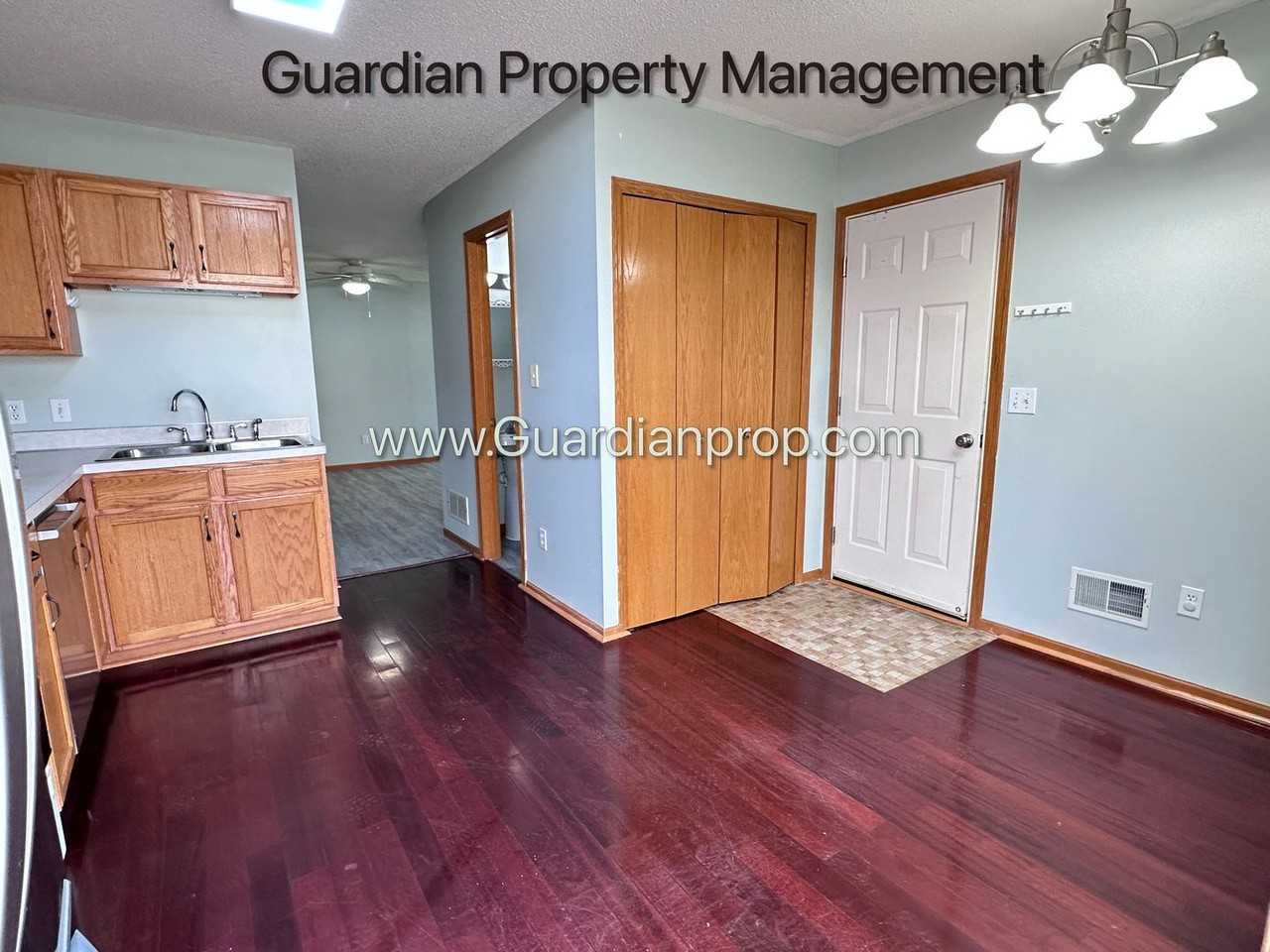 15952 Finch Ln - Photo 7 of 19