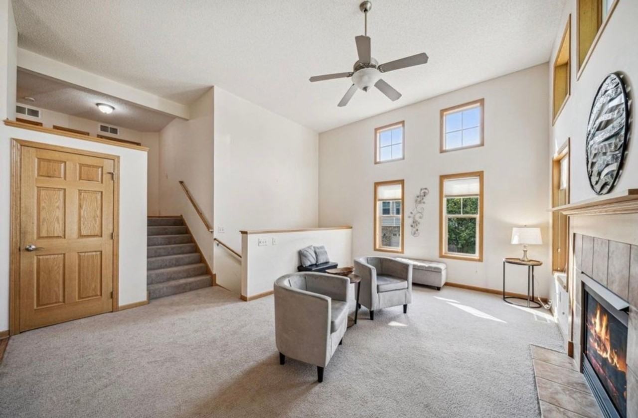 8315 Cedarview Cir - Photo 7 of 24