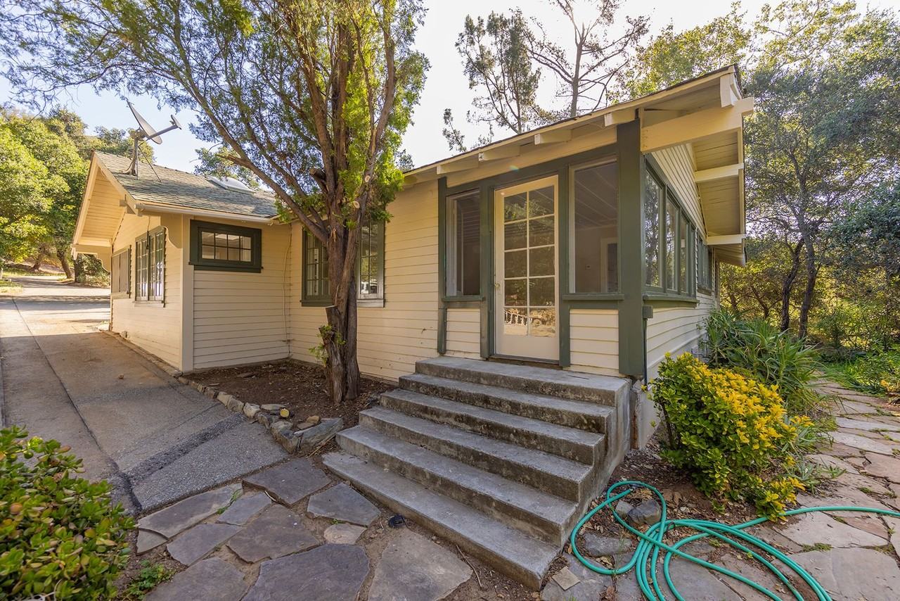 2880 Ladera Rd - Photo 2 of 27