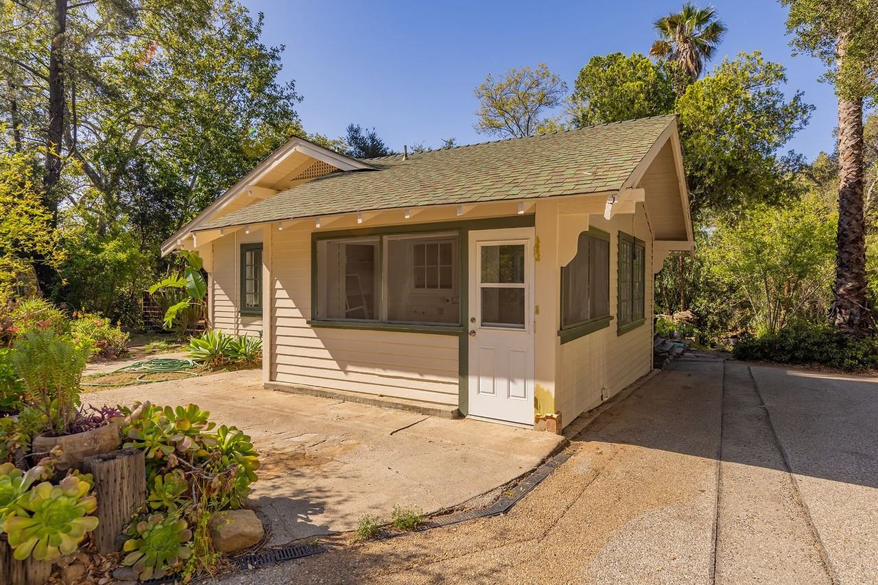 2880 Ladera Rd - Photo 3 of 27