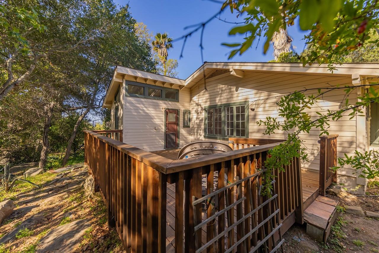 2880 Ladera Rd - Photo 7 of 27