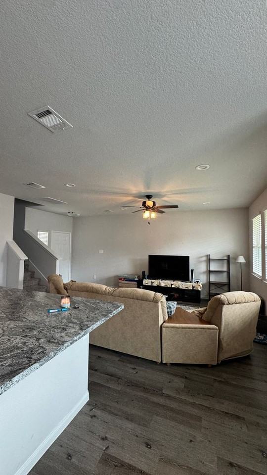 988 Rice Dr - Photo 2 of 17