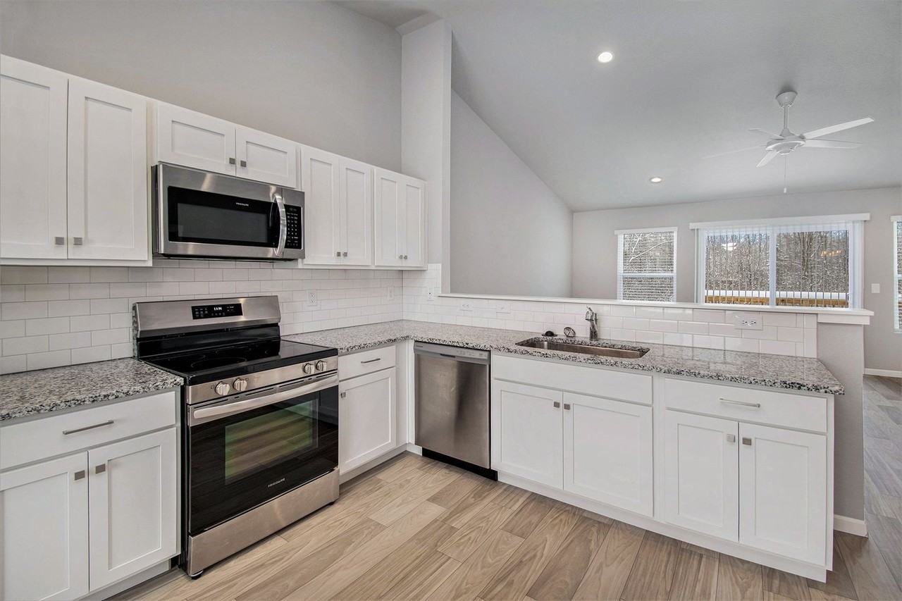 1157 1157 Vertex Circle - Photo 3 of 23