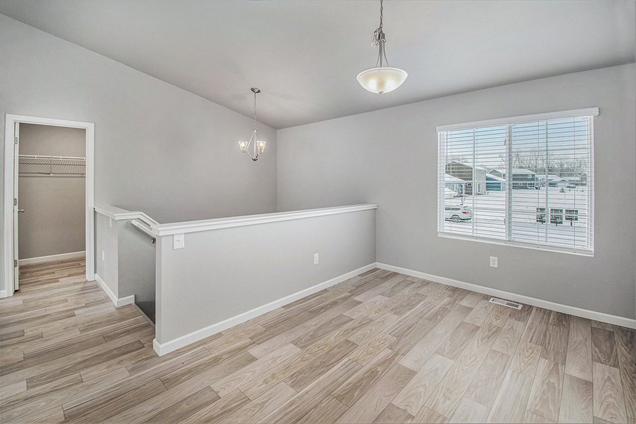 1157 1157 Vertex Circle - Photo 7 of 23