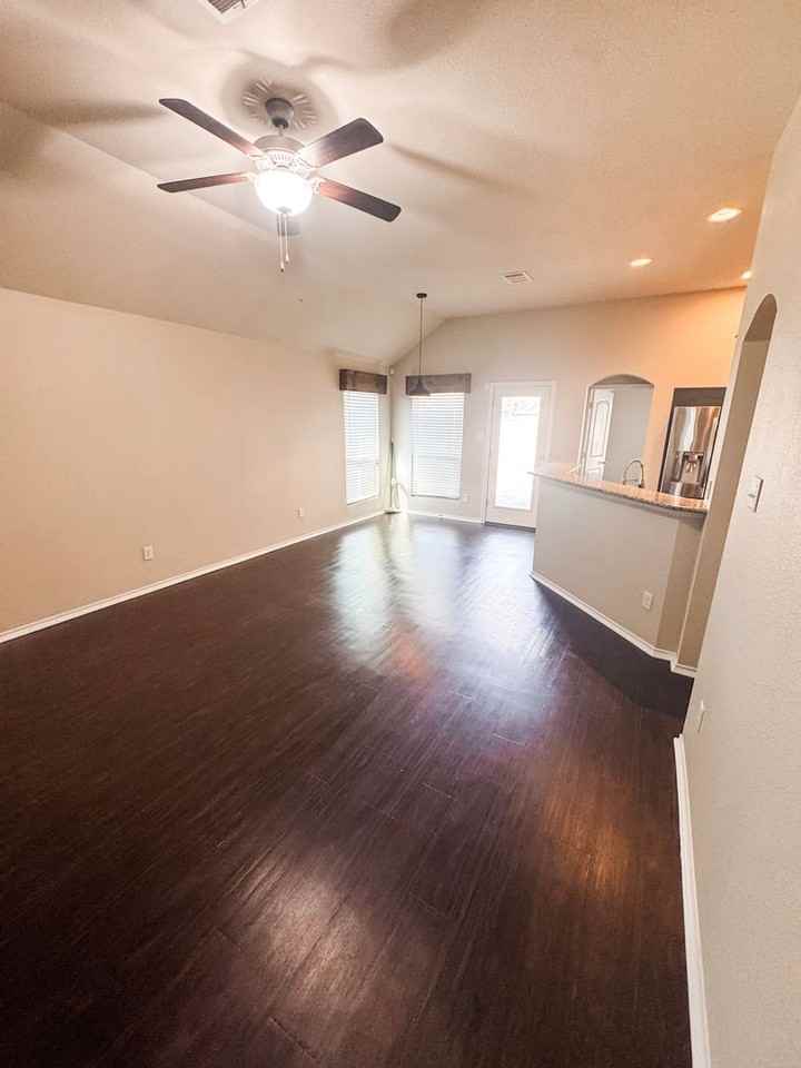 5289 Sagewood Dr - Photo 7 of 21