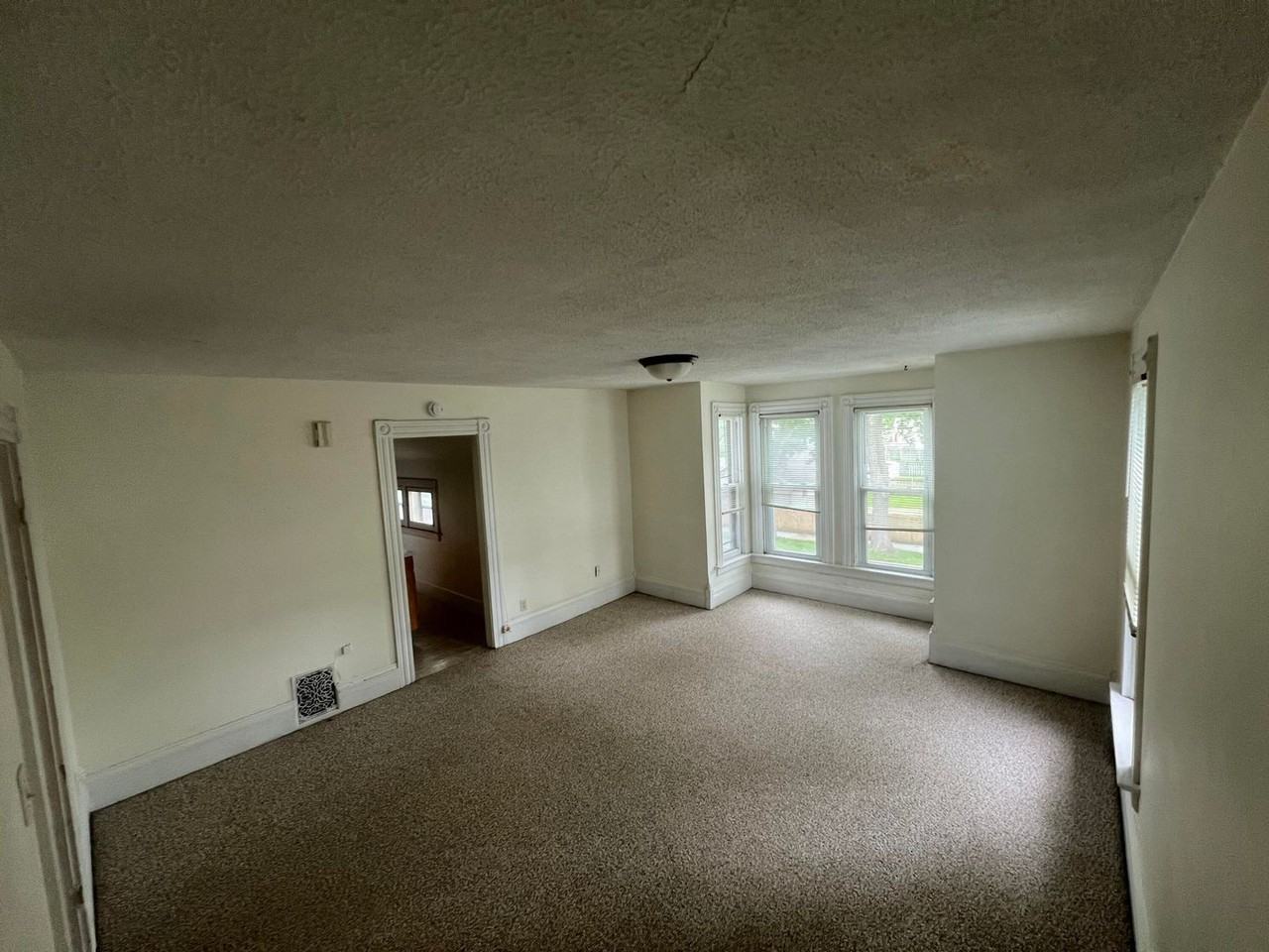 pp823 - Photo 6 of 12