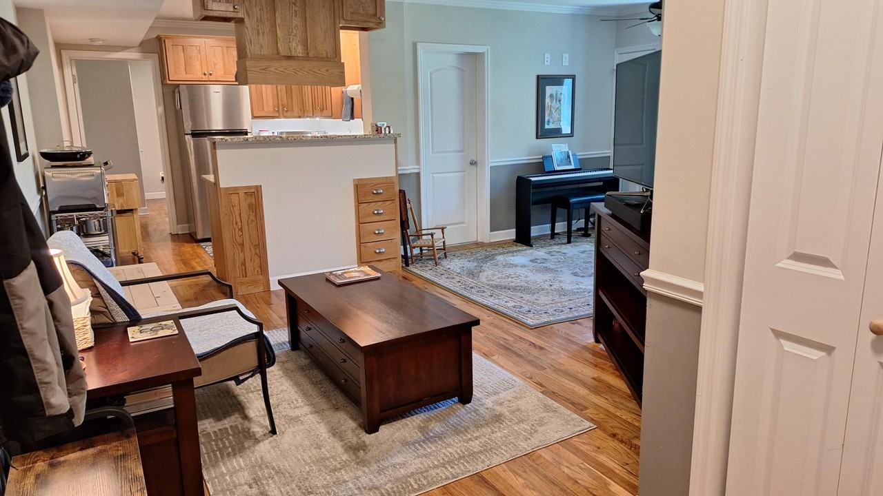 23 E 2nd St - Photo 3 of 20