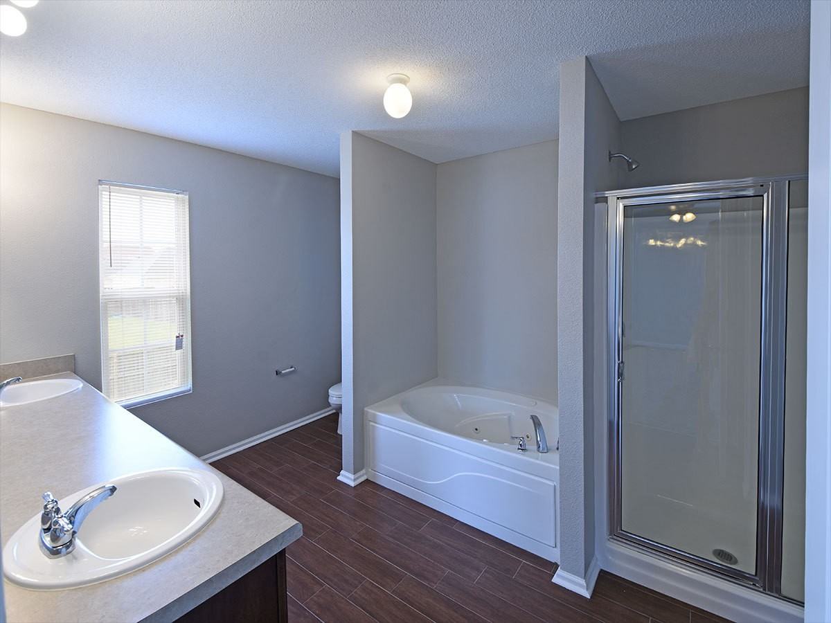 7771 Freehold Dr - Photo 2 of 15