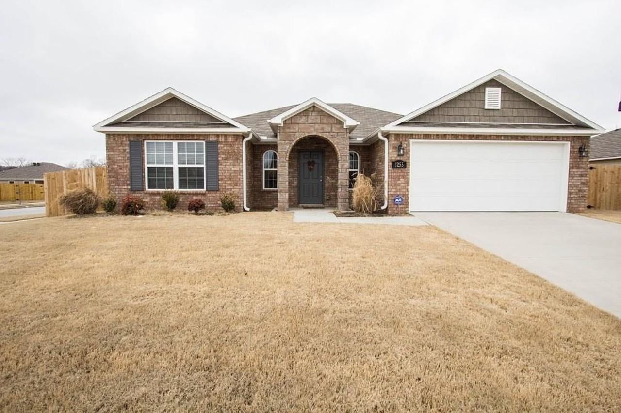 1255 S Apollo Dr - Photo 2 of 27