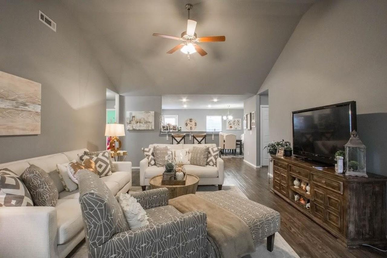 1255 S Apollo Dr - Photo 7 of 27