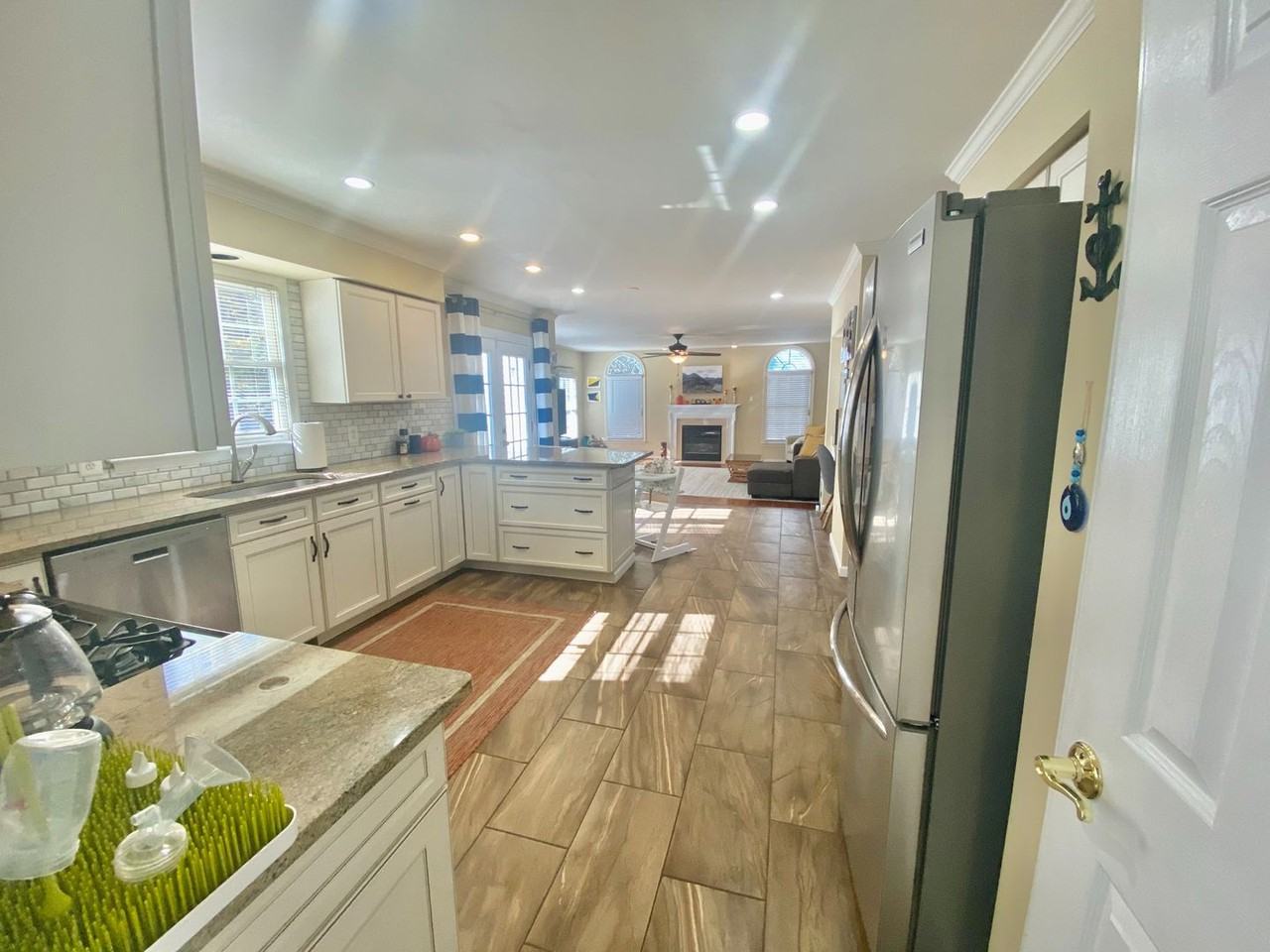 64 Tavern Rd - Photo 5 of 26