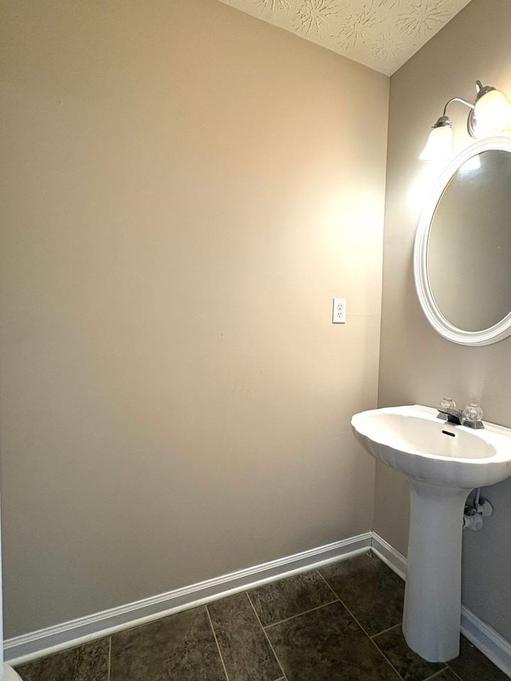 5044 Chupp Way Cir - Photo 5 of 14