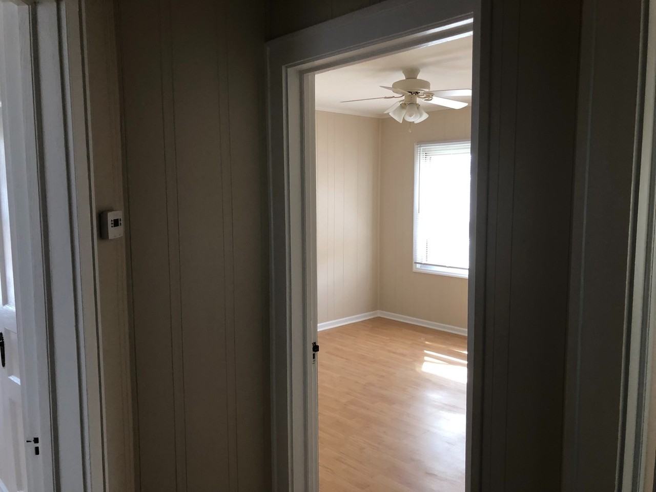 902 Bringle Ferry Rd - Photo 6 of 7