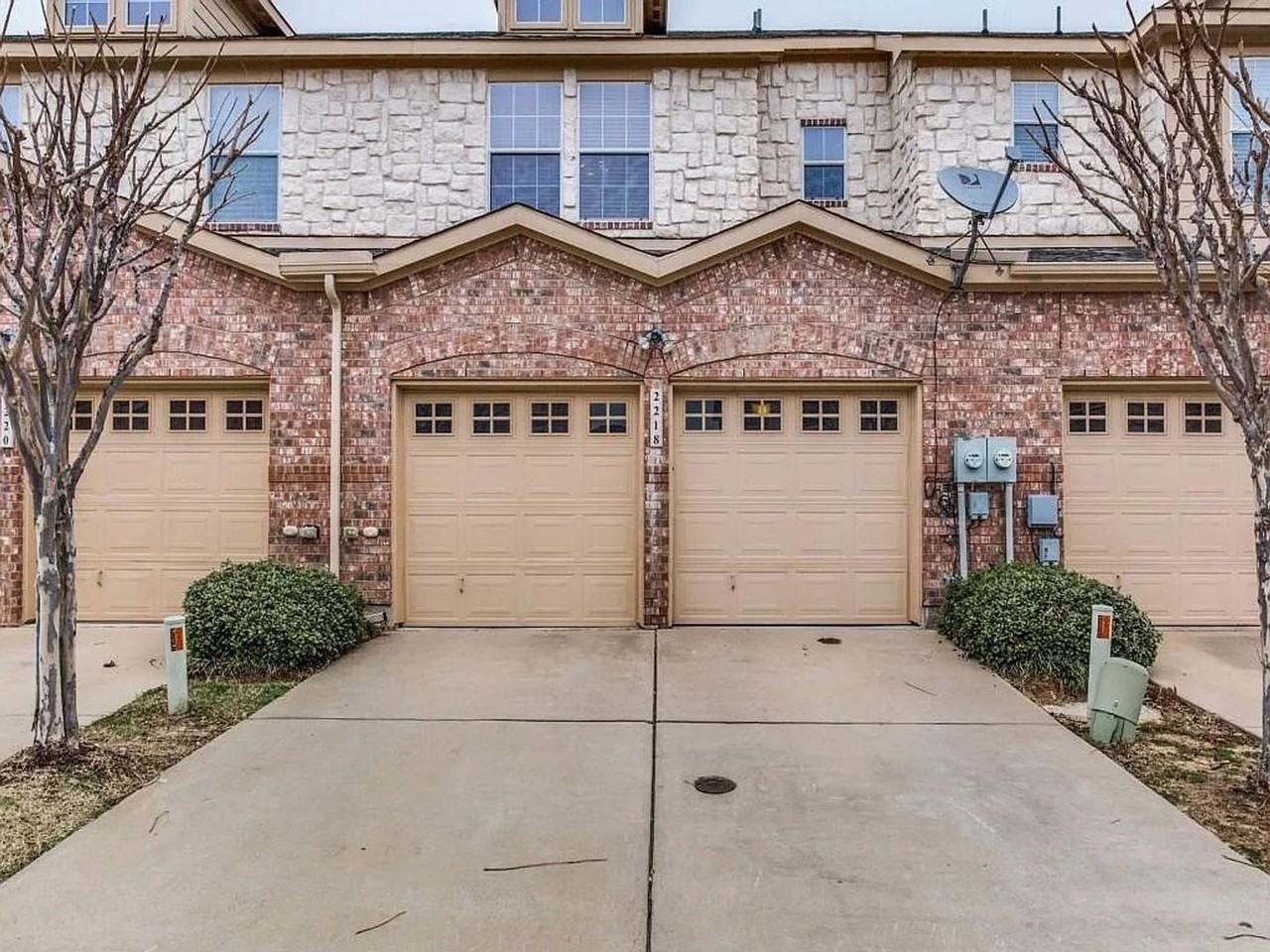 2218 Central Park Ln - Photo 2 of 37