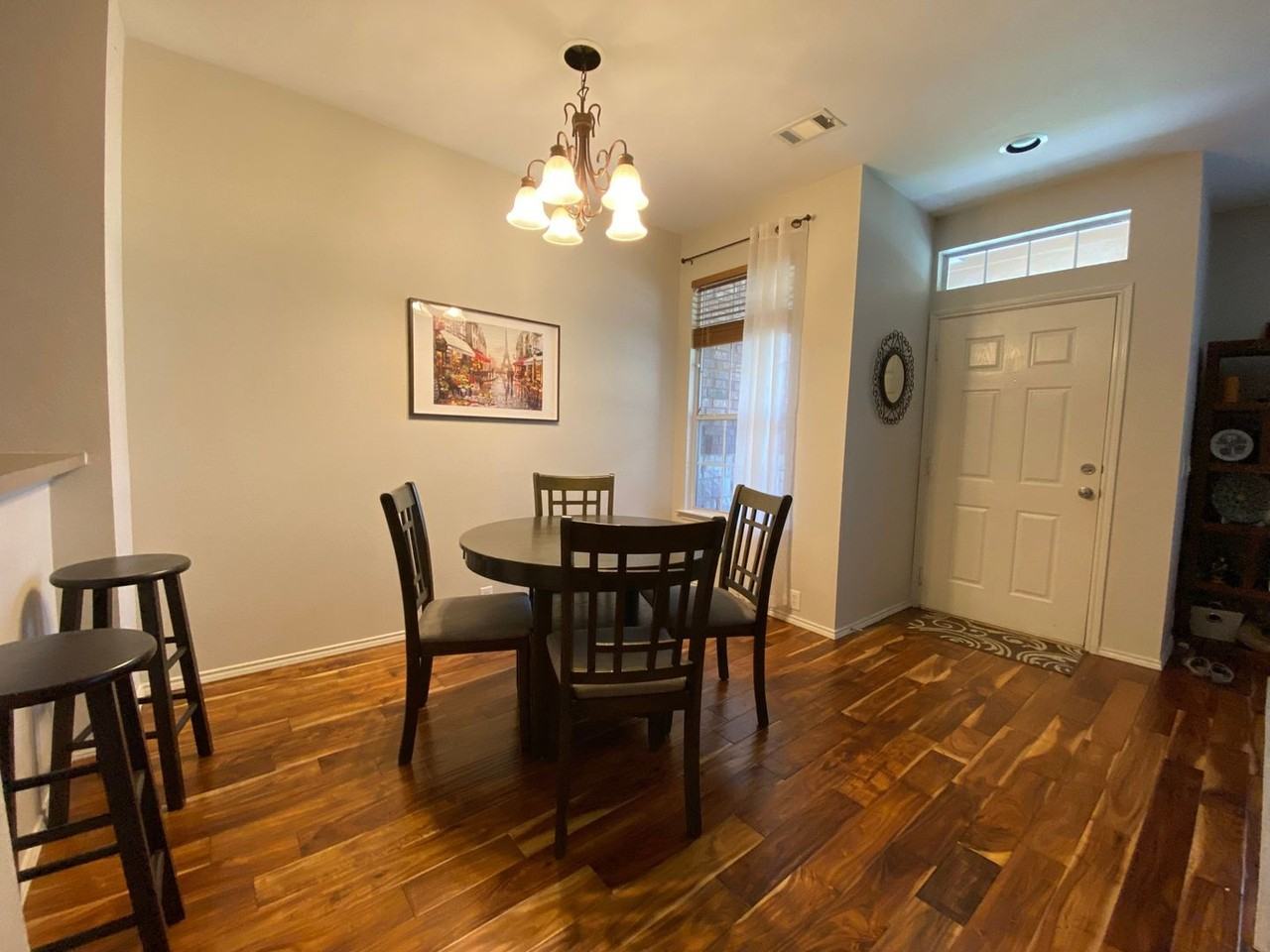 2218 Central Park Ln - Photo 4 of 37