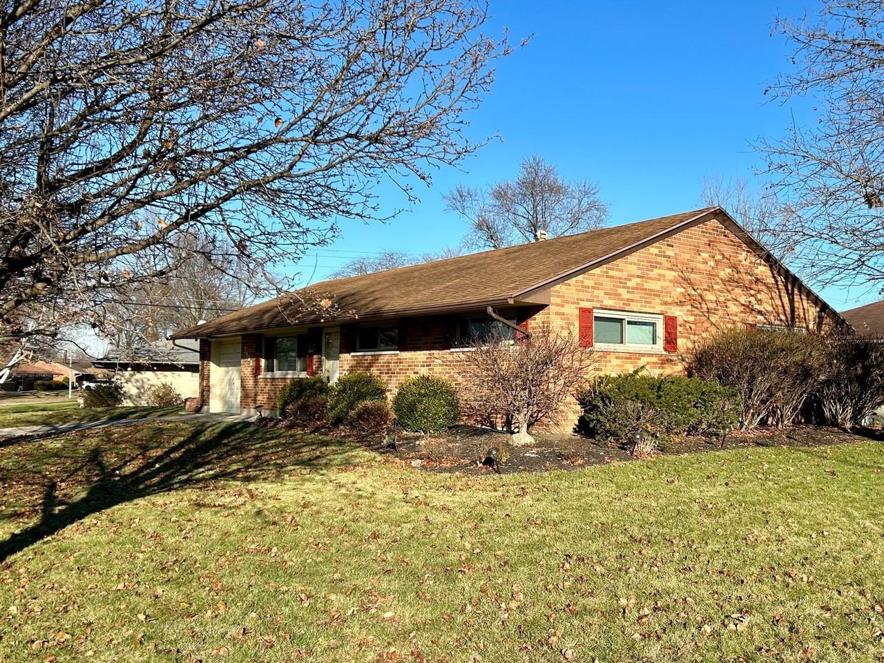 3928 Elmira Dr - Photo 3 of 27