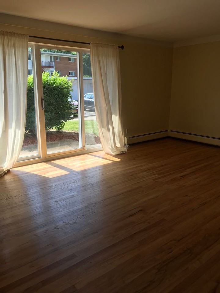 1221 Island Dr #104 - Photo 4 of 7