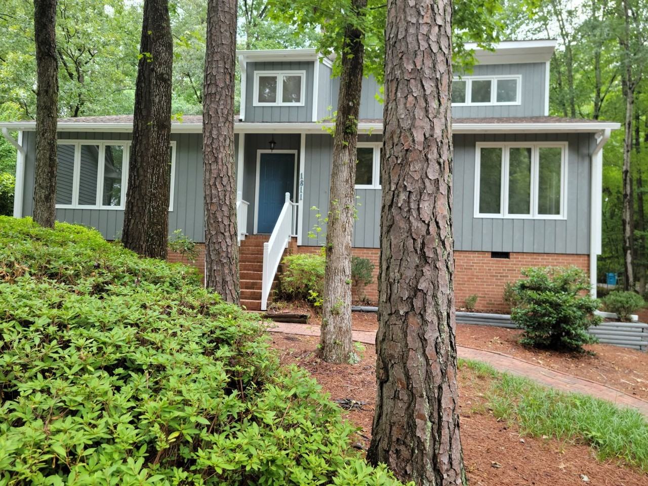 1811 Irish Blvd - Photo 3 of 26