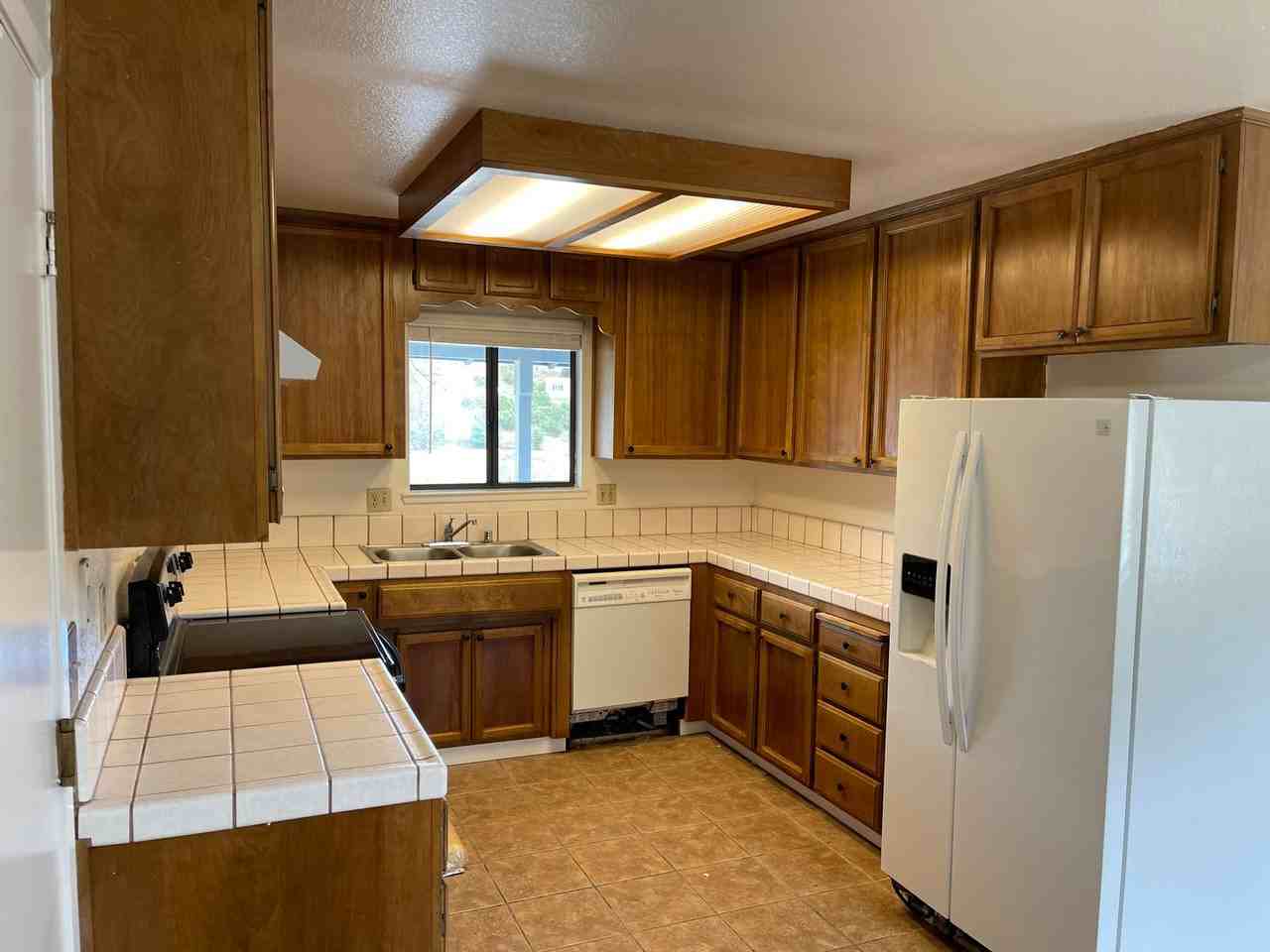 3664 Laurent Dr - Photo 6 of 25