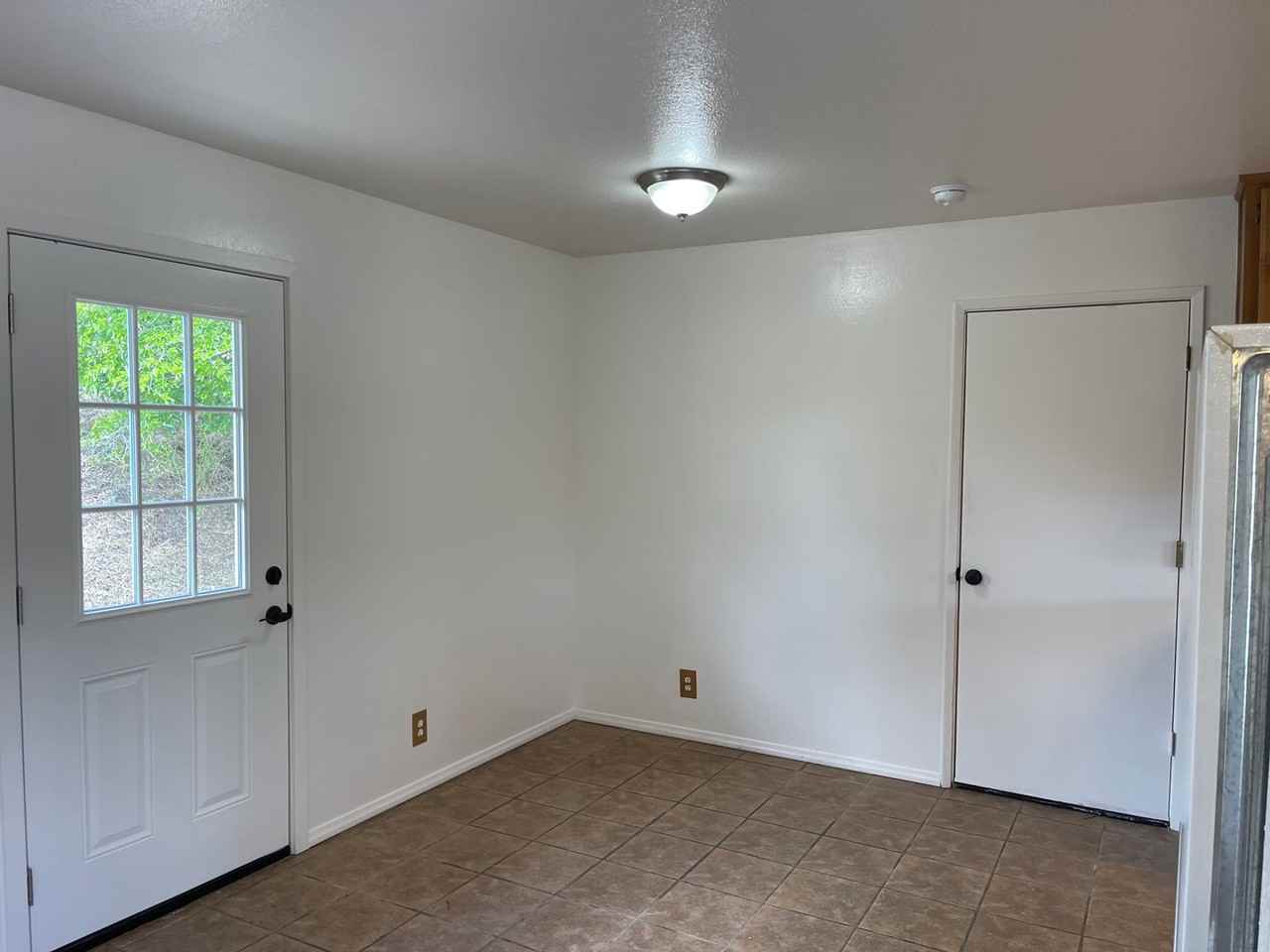 3664 Laurent Dr - Photo 7 of 25