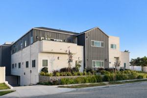 featured image of 1900 Firmona Ave #B