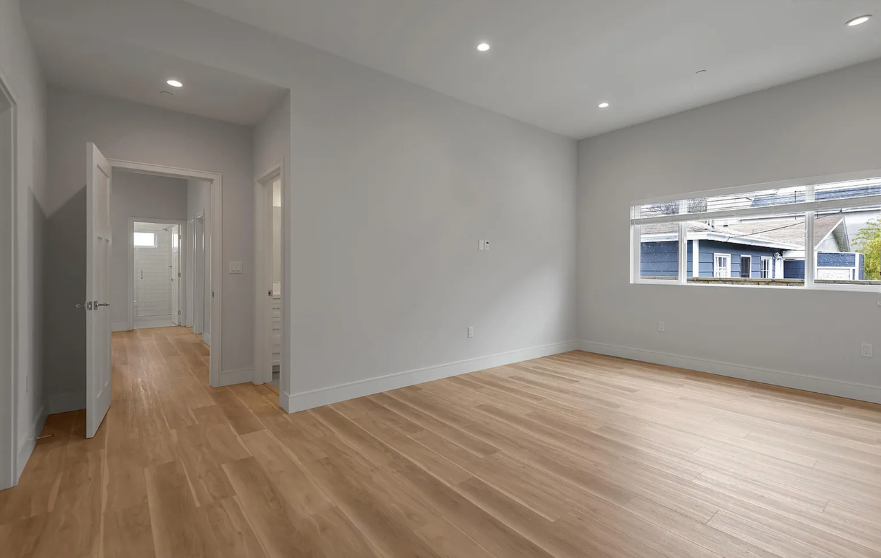 1900 Firmona Ave #B - Photo 5 of 19