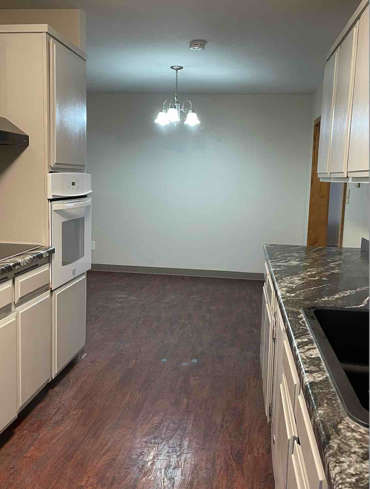 1201 Ponderosa Dr - Photo 7 of 29