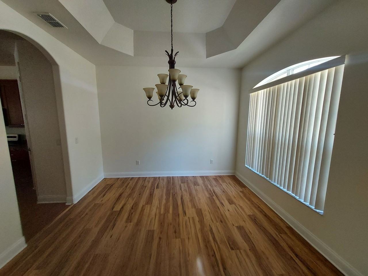 316 W Wason St - Photo 6 of 30