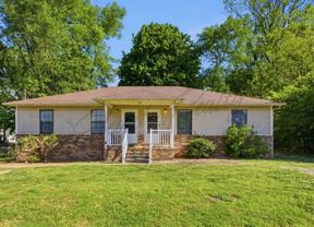 109 Cloverdale Dr #B - Photo 1 of 1