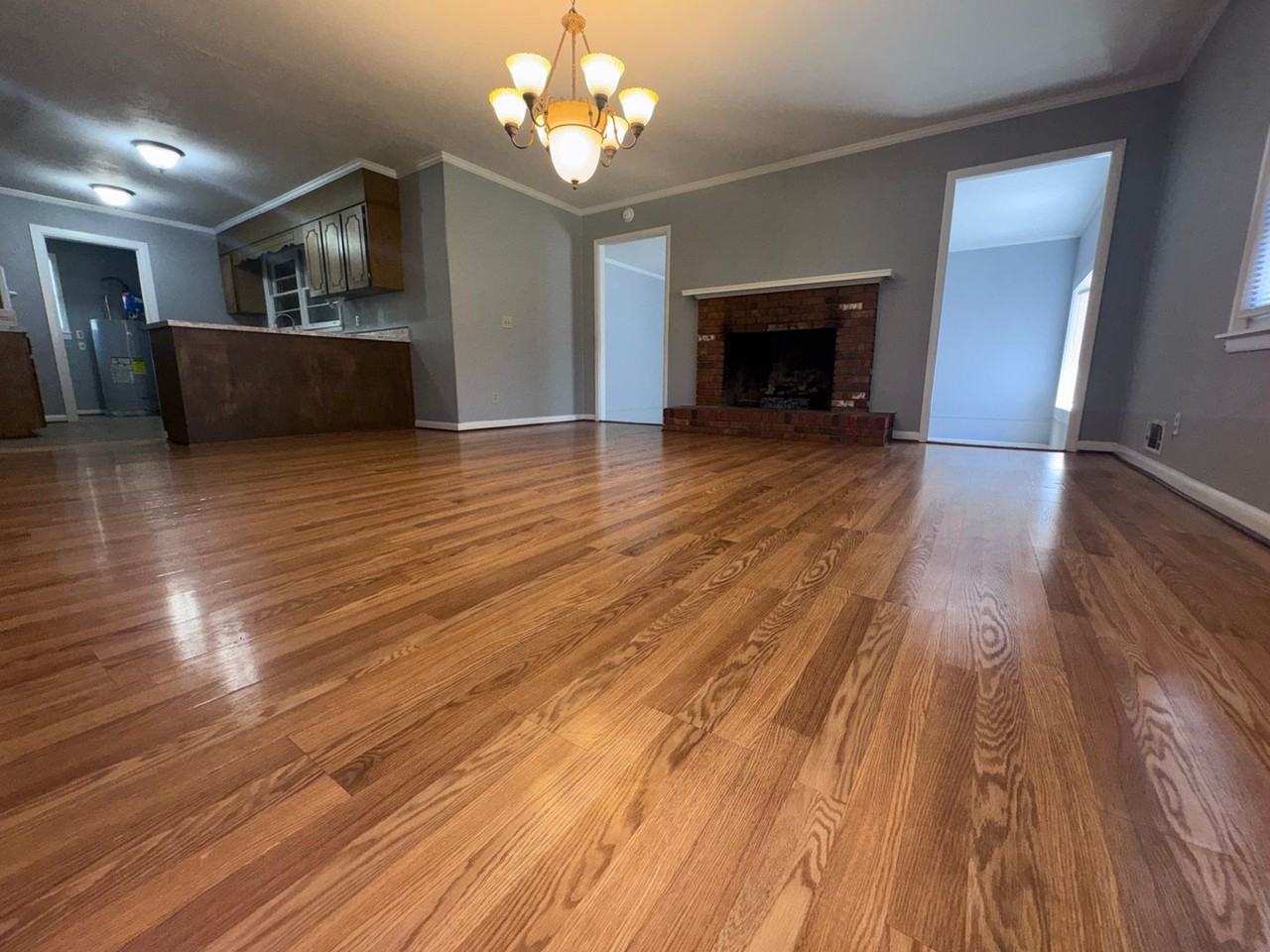 302 11th St Ne - Photo 2 of 17