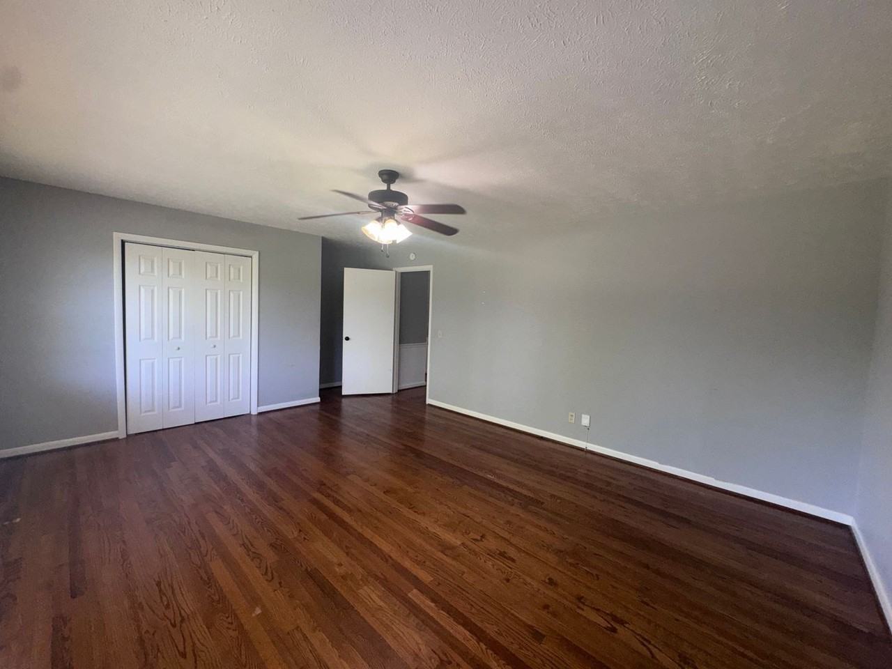 302 11th St Ne - Photo 6 of 17