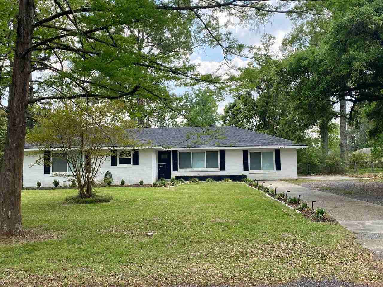 9922 N Parkview Dr - Photo 2 of 30