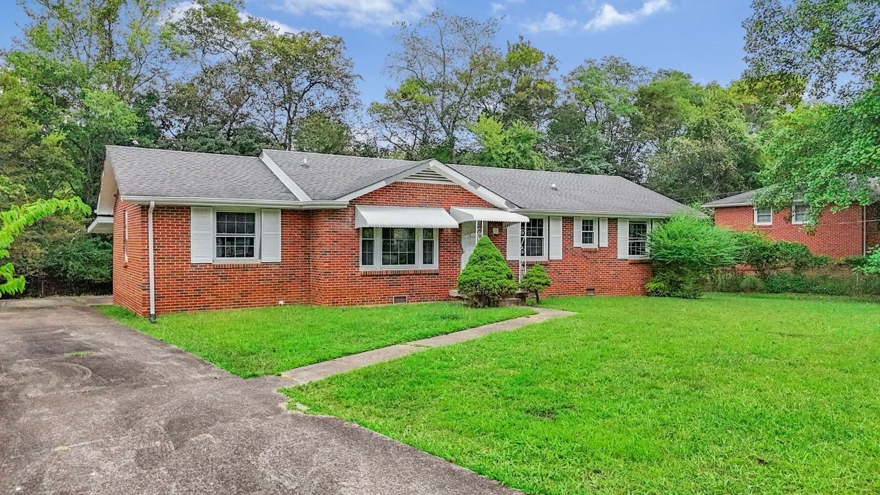 1347 Gibson Dr - Photo 2 of 28